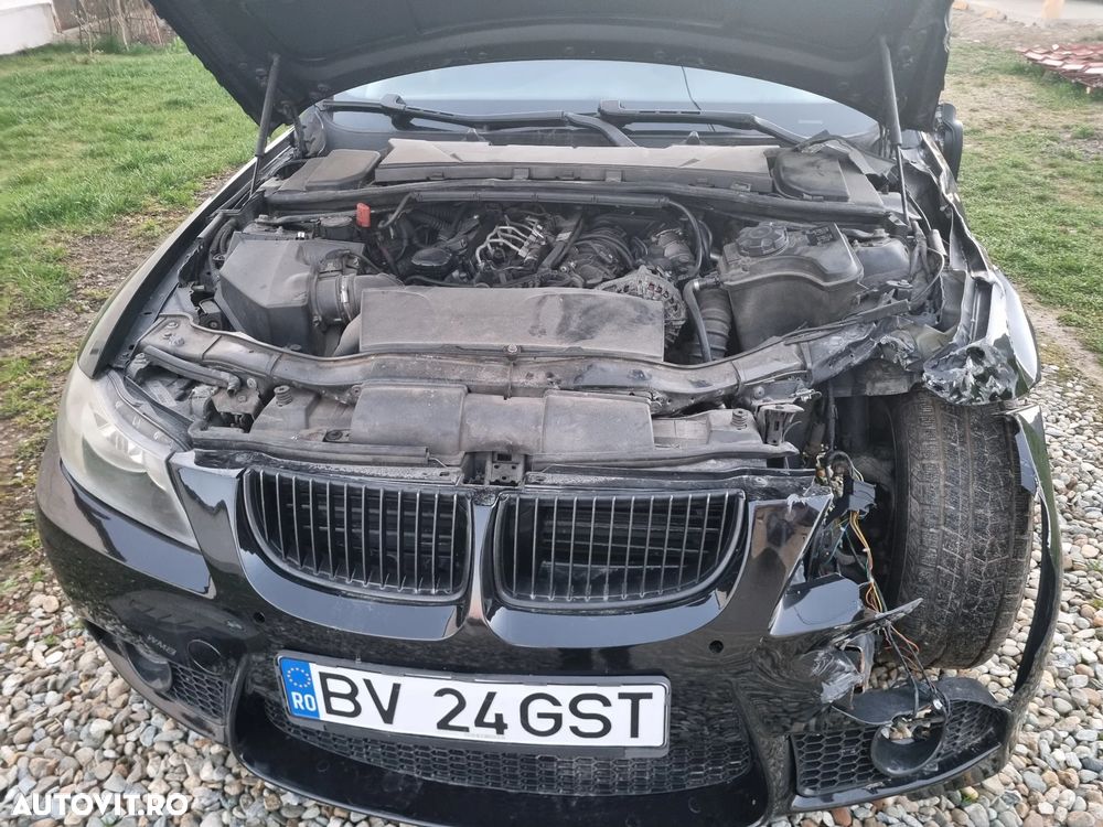 BMW Seria 3 320d - 5
