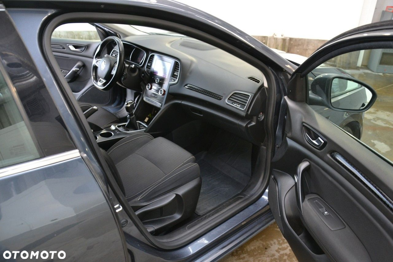 Renault Megane - 19