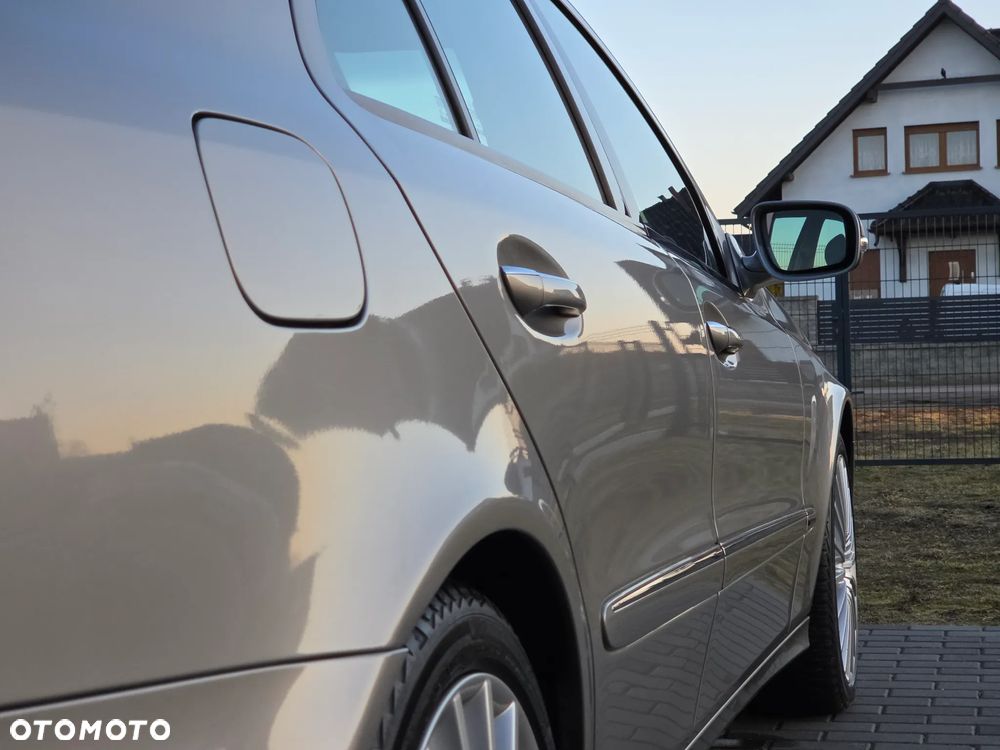 Mercedes-Benz Klasa E - 11