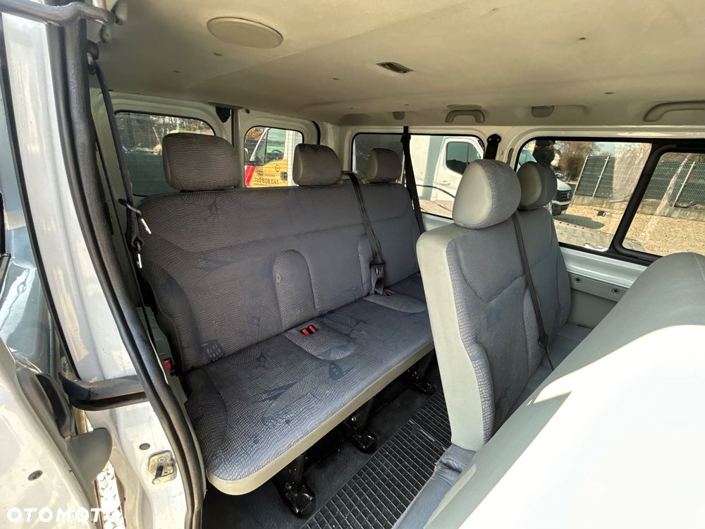 Renault Trafic - 7