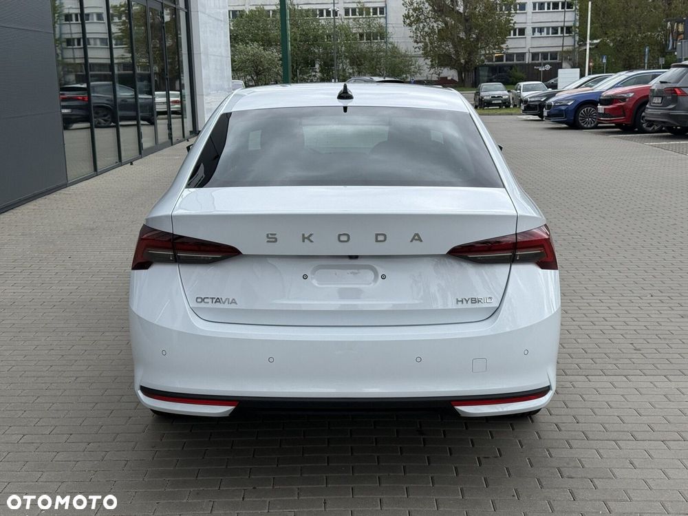 Skoda Octavia 1.5 TSI mHEV Drive Selection DSG - 7