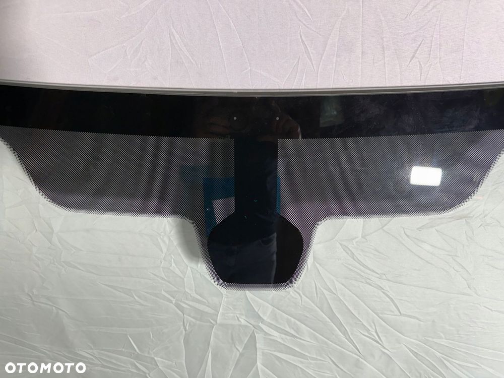 dodge grand caravan szyba przednia nowa po 2018- - 2