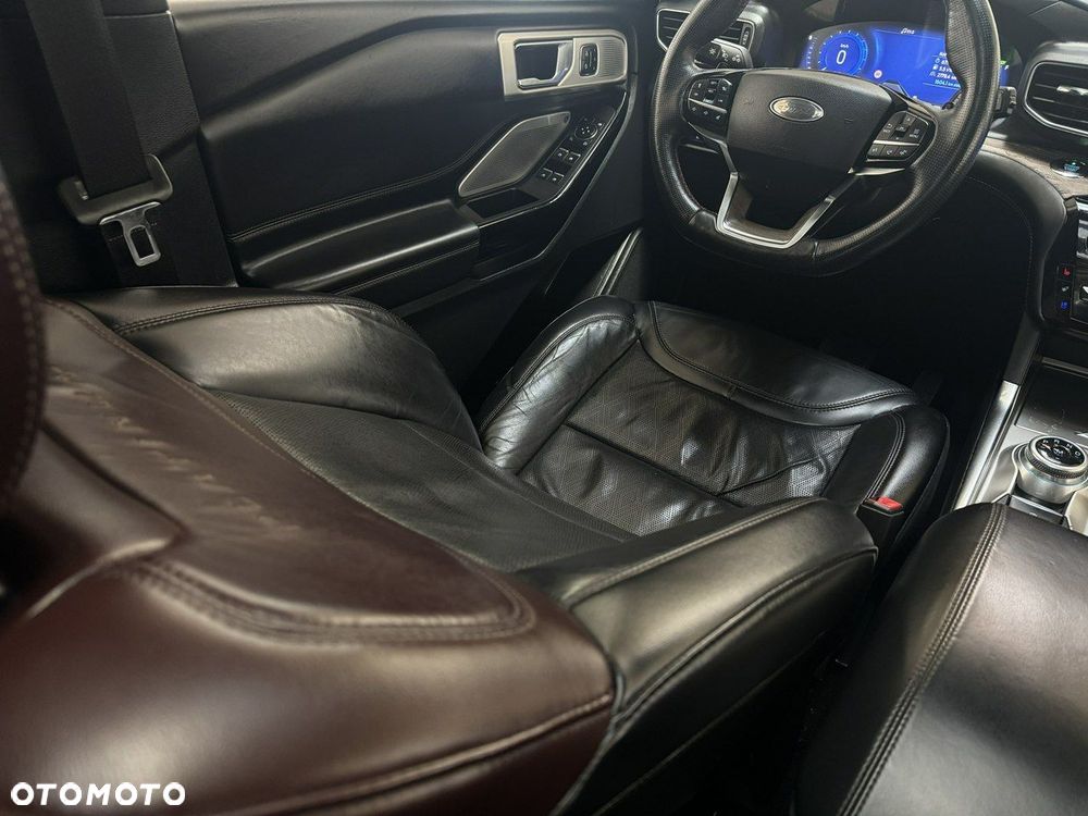 Ford Explorer - 23
