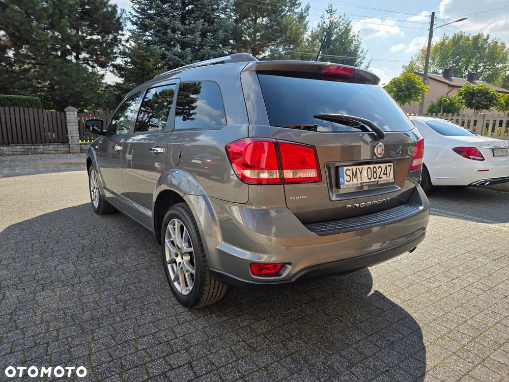 Fiat Freemont 2.0 Multijet Lounge AWD - 3