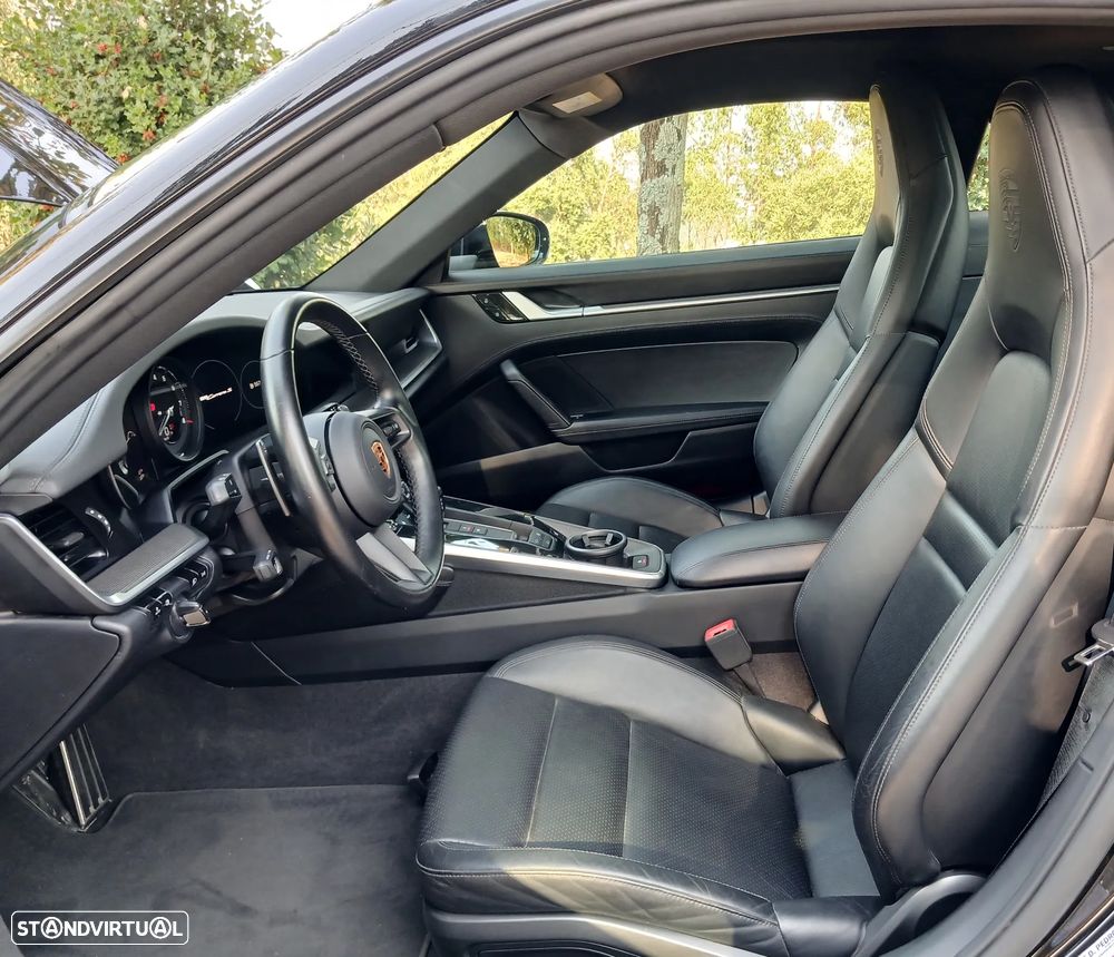 Porsche 911 (992) Carrera S PDK - 12