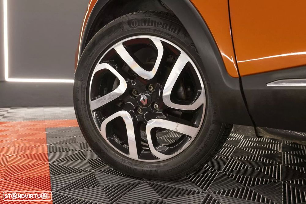 Renault Captur 1.5 dCi Exclusive - 4