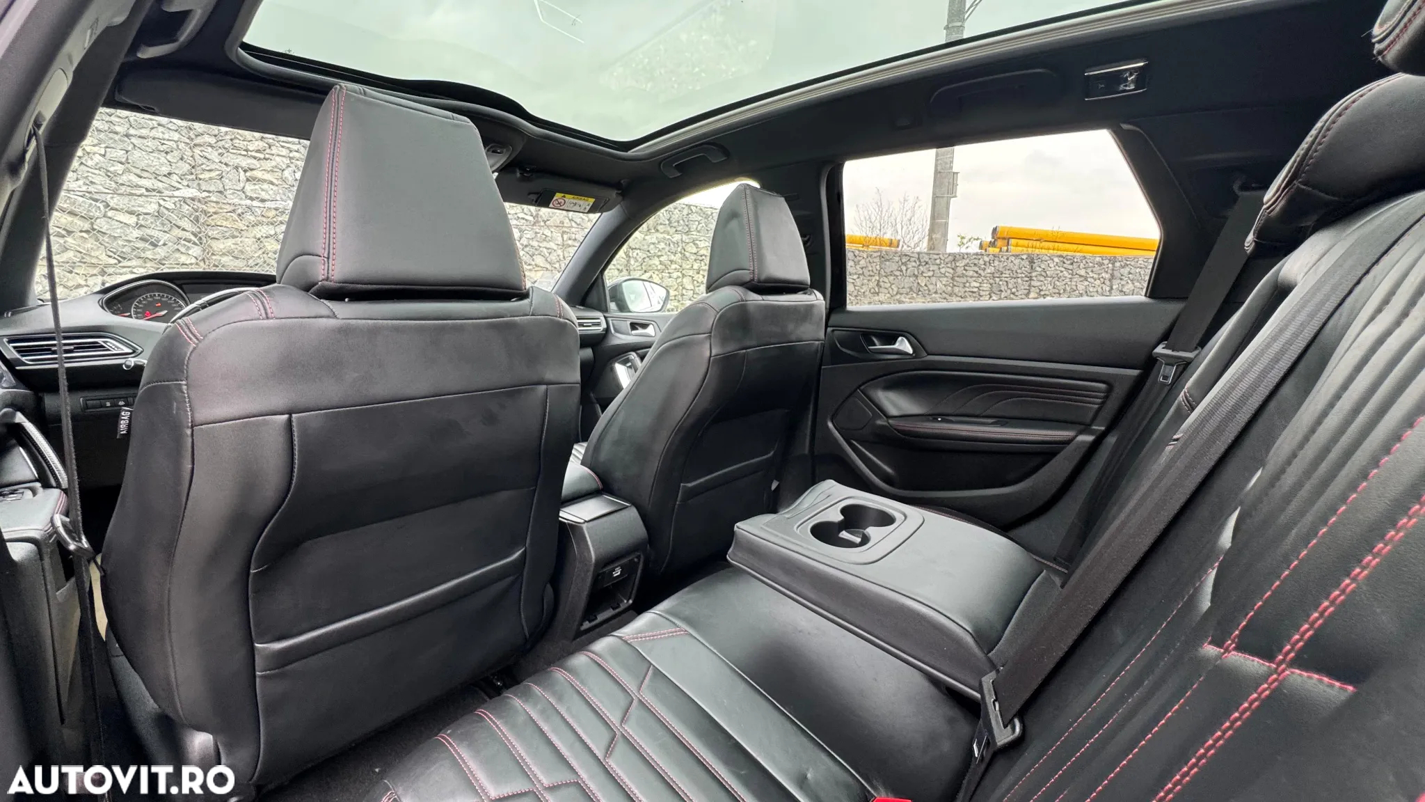 Peugeot 308 SW BlueHDi 130 EAT8 GT - 14