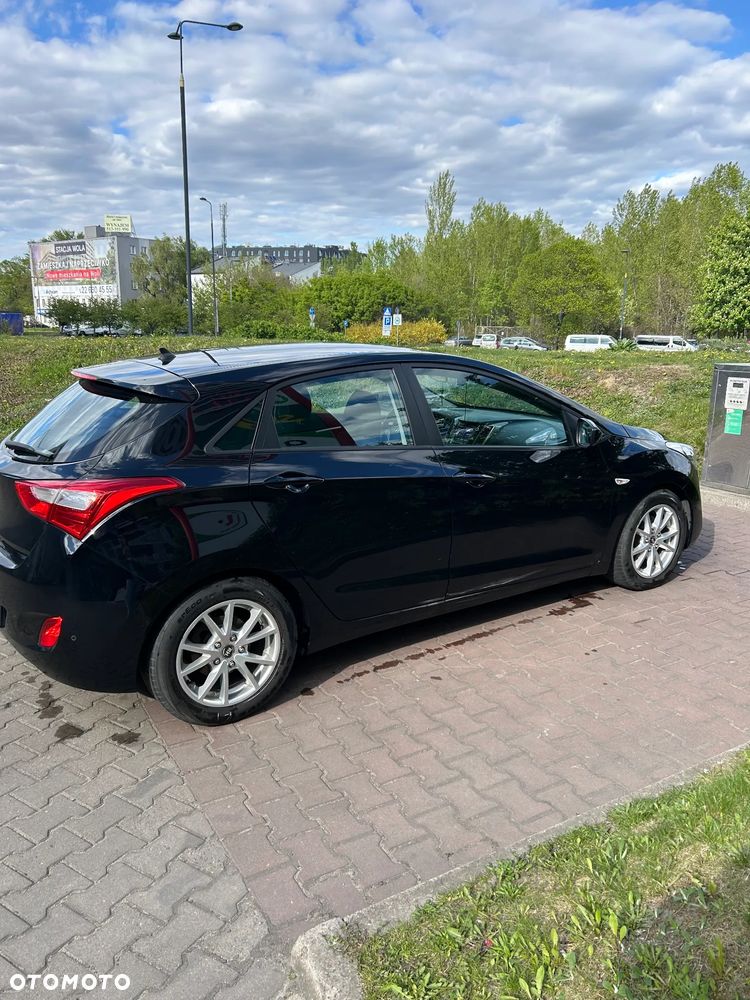 Hyundai i30 1.6 CRDi Comfort - 12