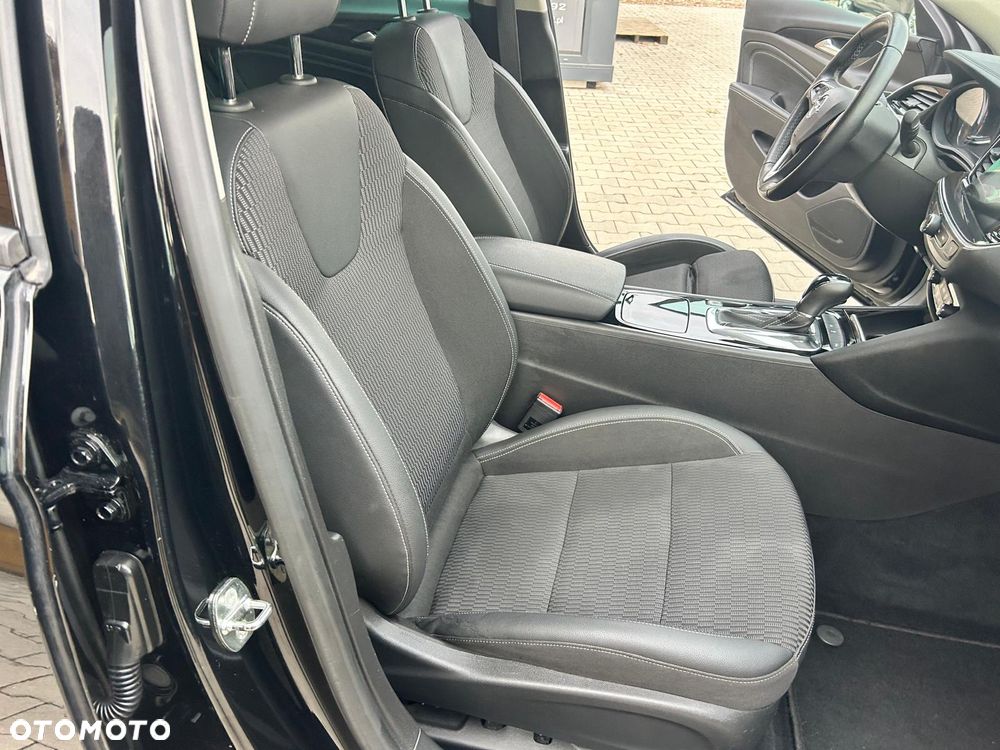 Opel Insignia 1.6 CDTI Innovation S&S Eco - 26