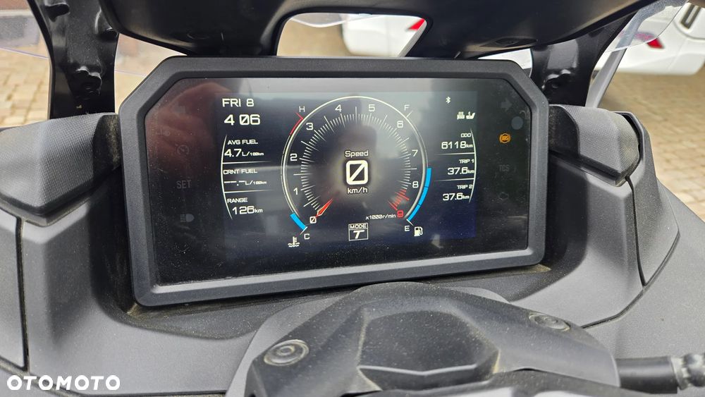 Yamaha Tmax - 6