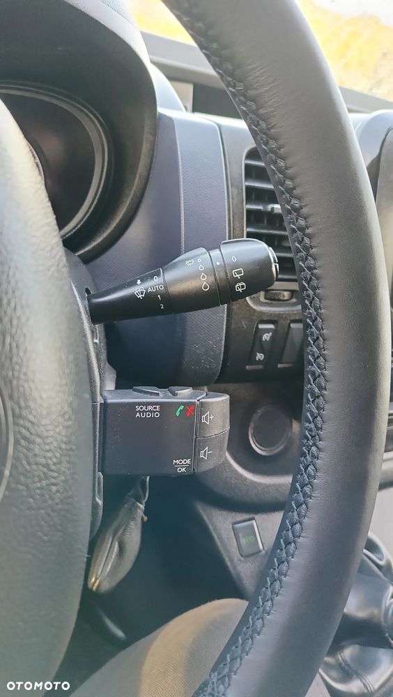Opel VIVARO 1.6 CDTI 120 KM - 25