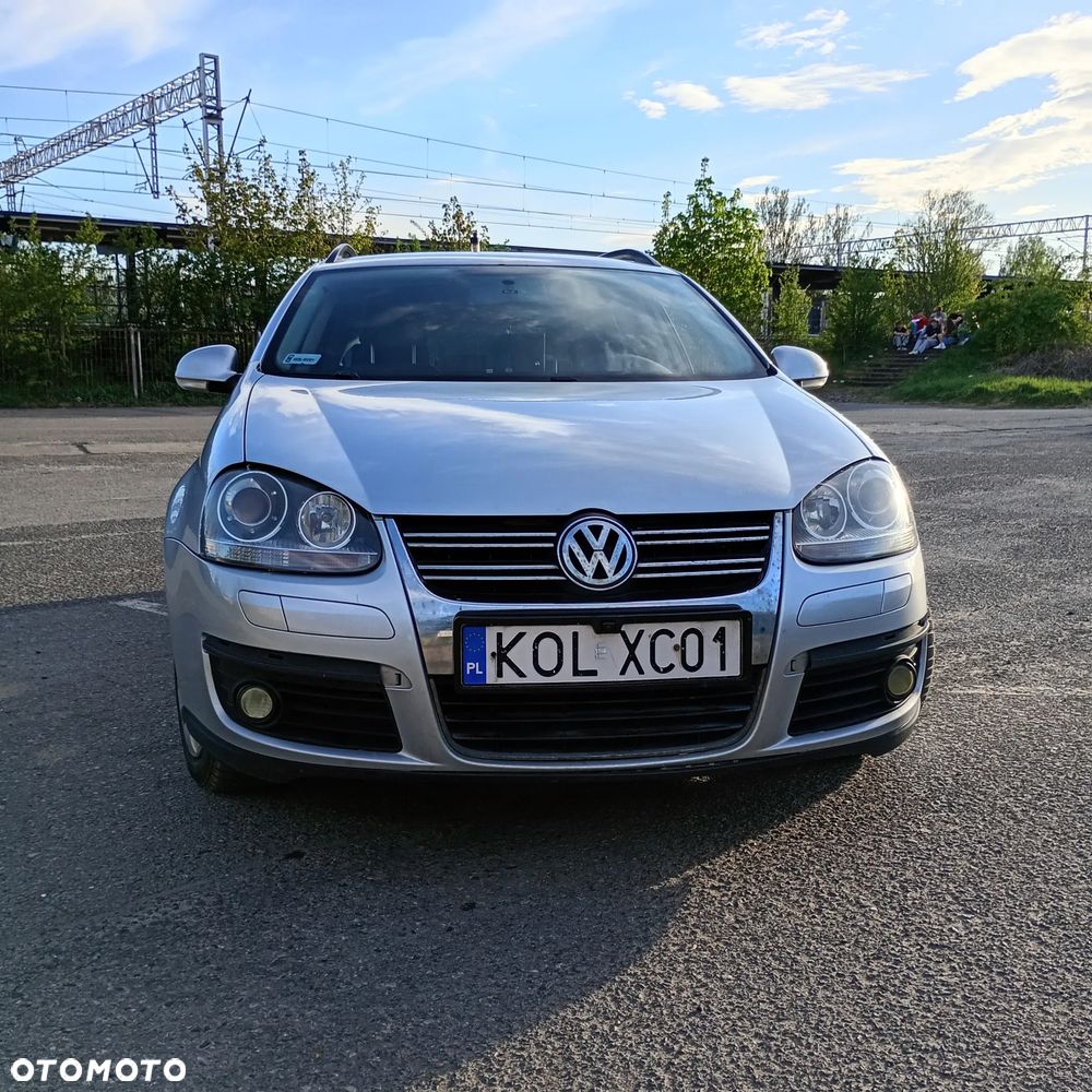 Volkswagen Golf - 4