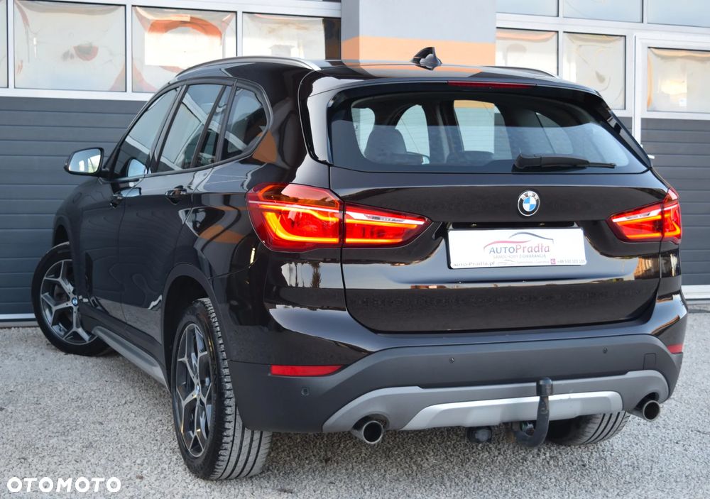 BMW X1 xDrive20d xLine - 17