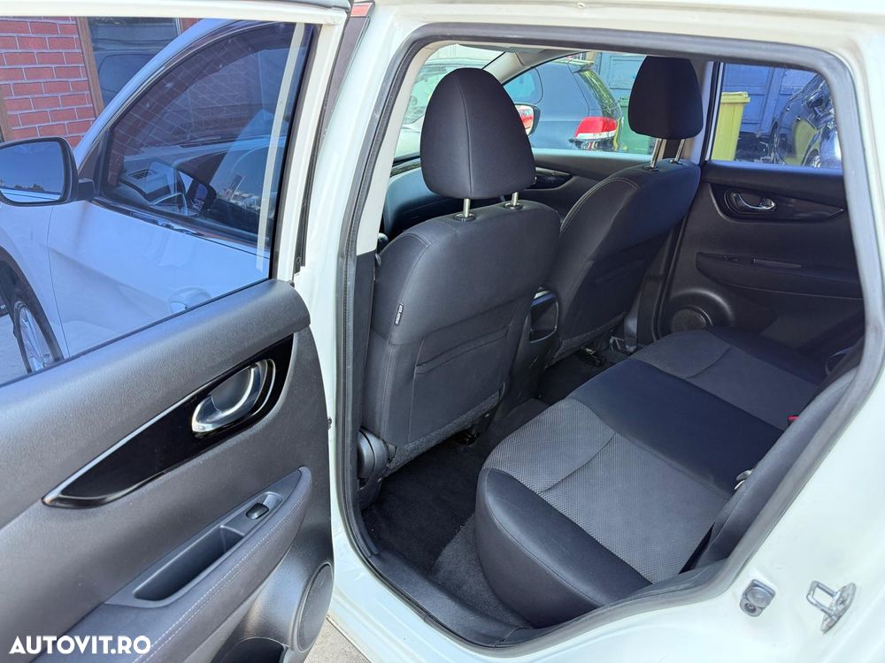 Nissan Qashqai - 13