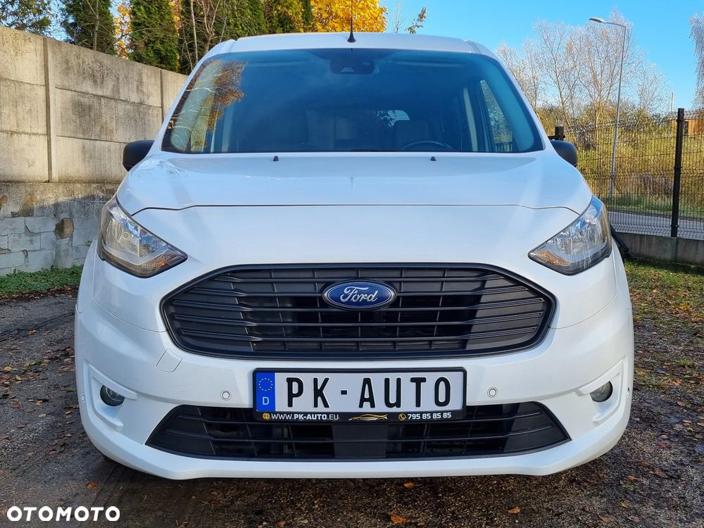 Ford Tourneo Connect Grand - 40
