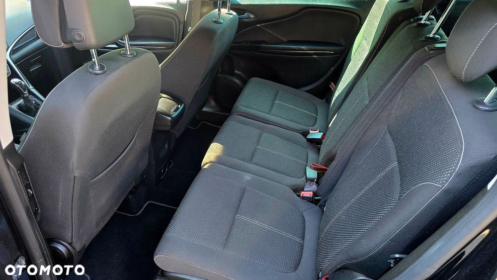 Opel Zafira Tourer 1.6 ECOTEC DIT ecoFLEX Start/Stop Business Innovation - 21