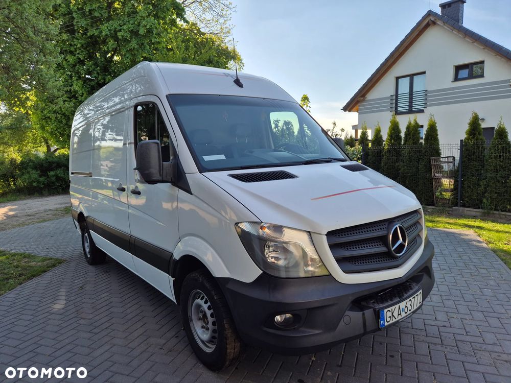 Mercedes-Benz Sprinter - 5