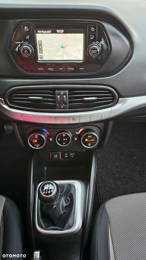 Fiat Tipo 1.4 16V Lounge - 13