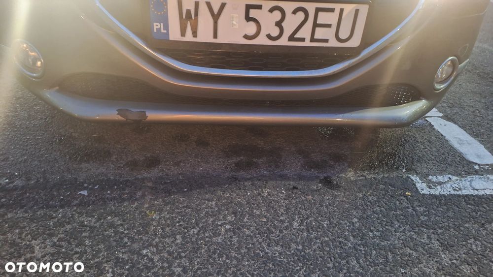 Peugeot 208 82 VTI Allure - 5