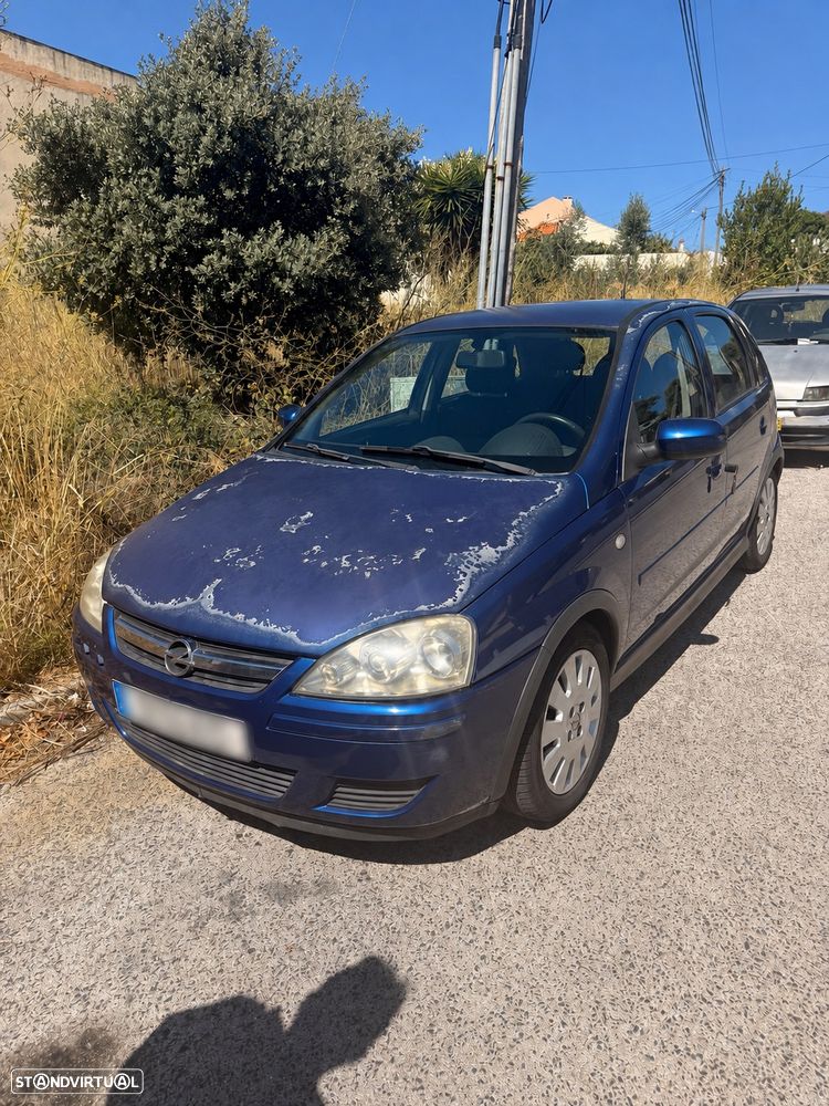 Opel Corsa 1.2 16V Confort - 1