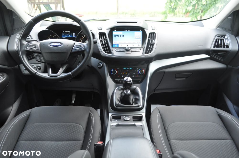Ford Kuga 2.0 TDCi 4x2 Titanium - 27