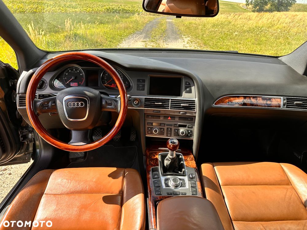 Audi A6 Avant - 10