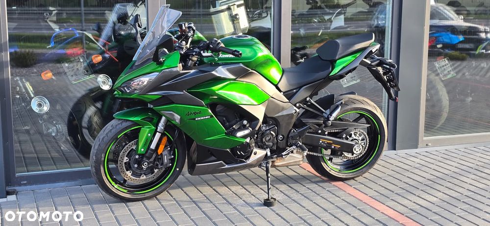 Kawasaki Ninja 1000 SX - 23