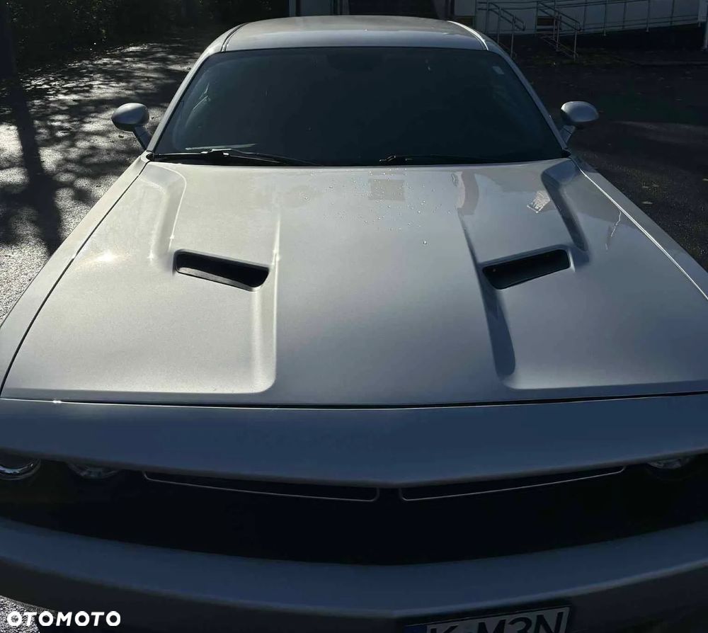 Dodge Challenger 3.6 SXT Plus - 2