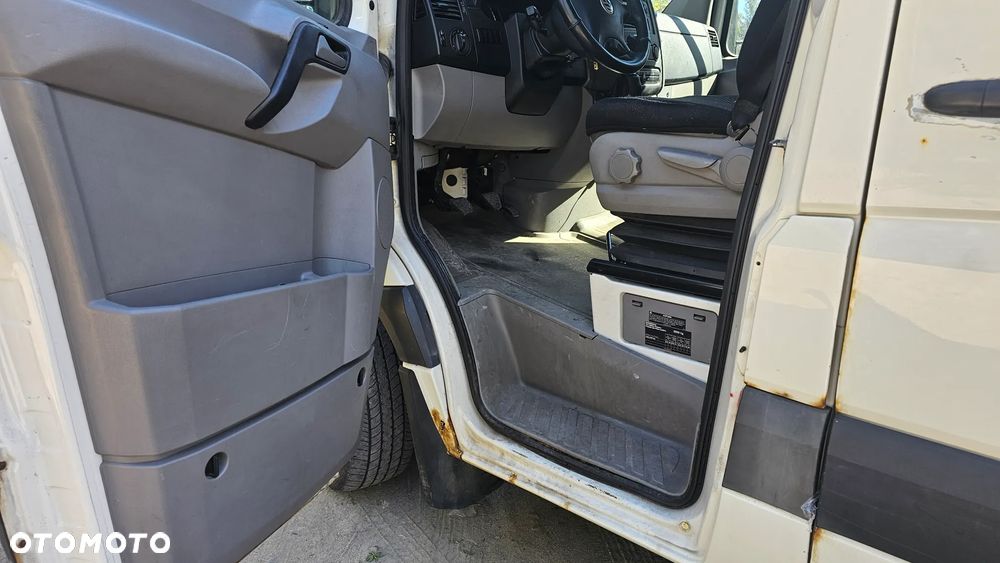 Volkswagen CRAFTER - 14