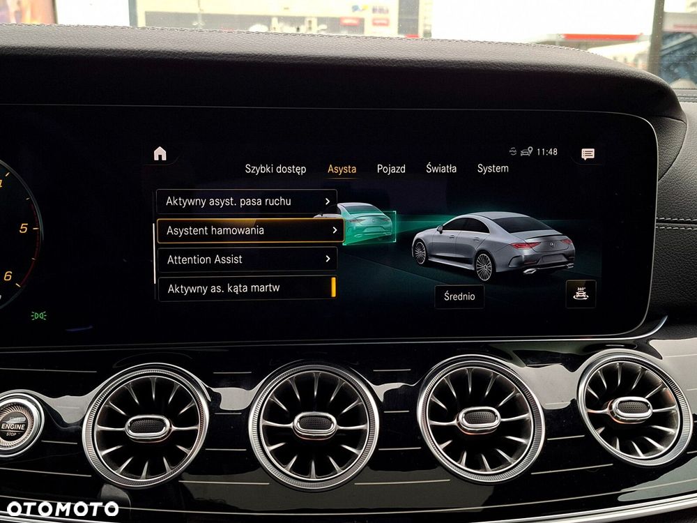 Mercedes-Benz CLS - 32