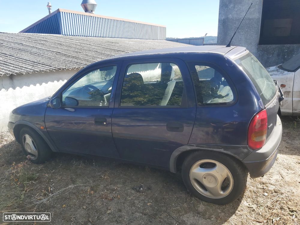 Opel Corsa 1.5 TD - 9