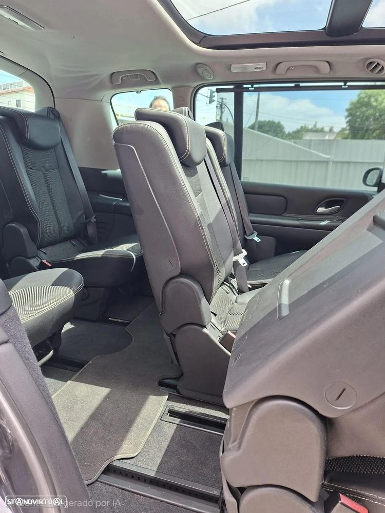 Renault Espace 2.0 dCi SE Travel 7L - 17