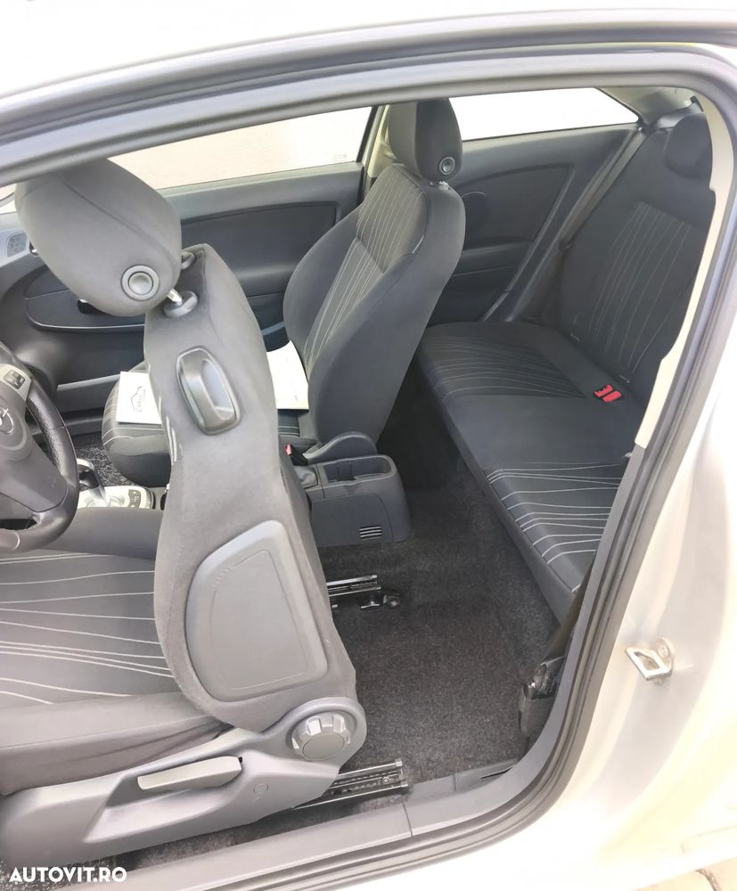 Opel Corsa 1.2i Easytronic Enjoy - 8
