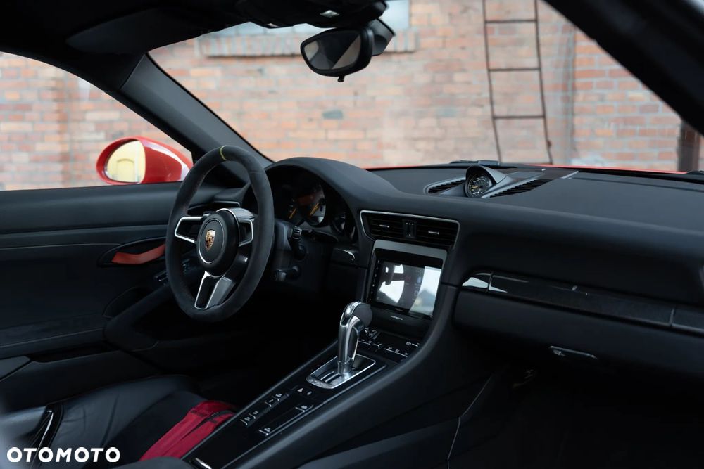 Porsche 911 GT3 RS - 26