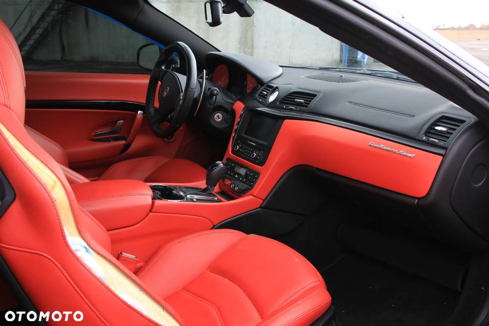 Maserati GranTurismo MC - 25