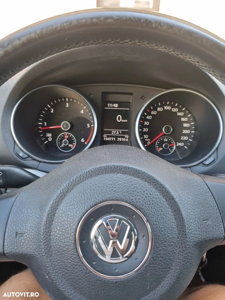 Volkswagen Golf 1.6 TDI DPF Comfortline - 4