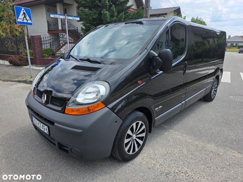 Renault Trafic - 2
