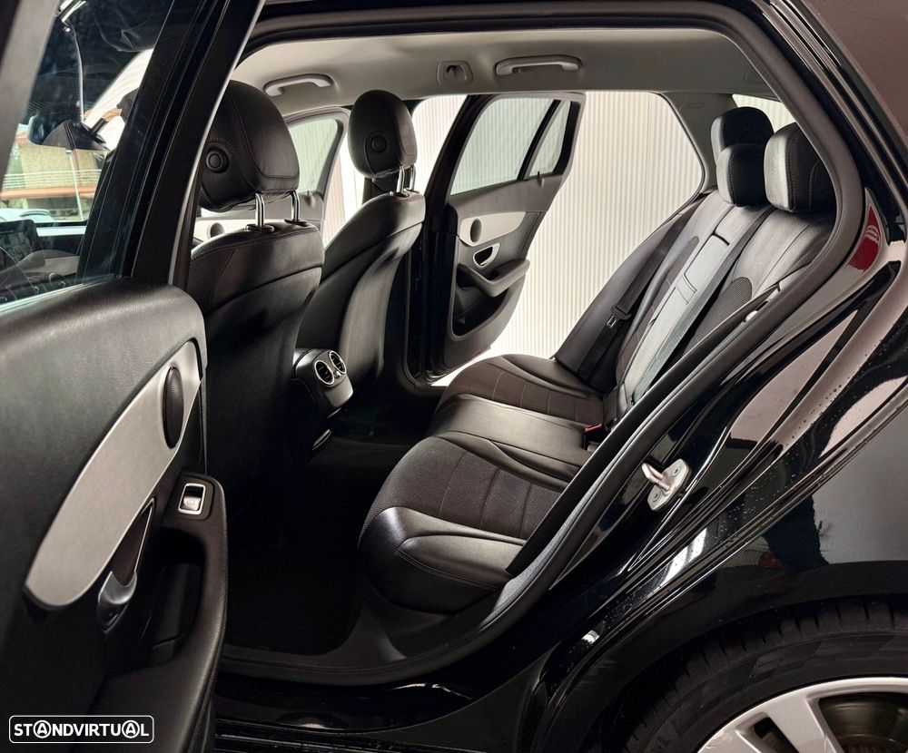 Mercedes-Benz C 350 e - 30