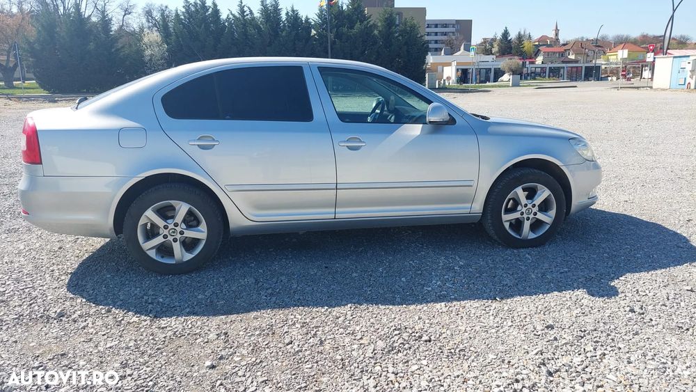 Skoda Octavia 1.4 TSI Ambiente DSG - 7