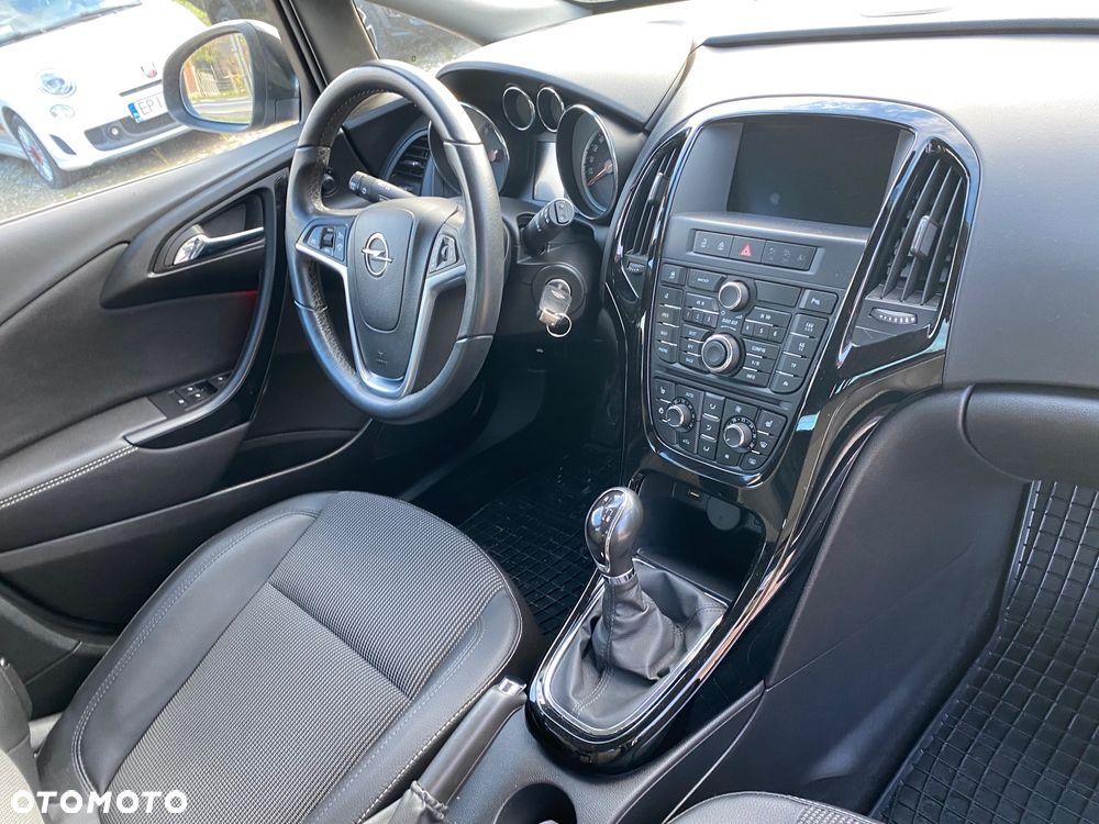 Opel Astra 1.4 Turbo Sports Tourer Exklusiv - 21