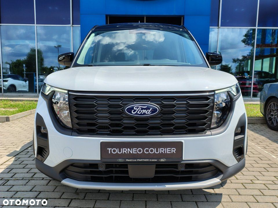 Ford Tourneo Courier - 5
