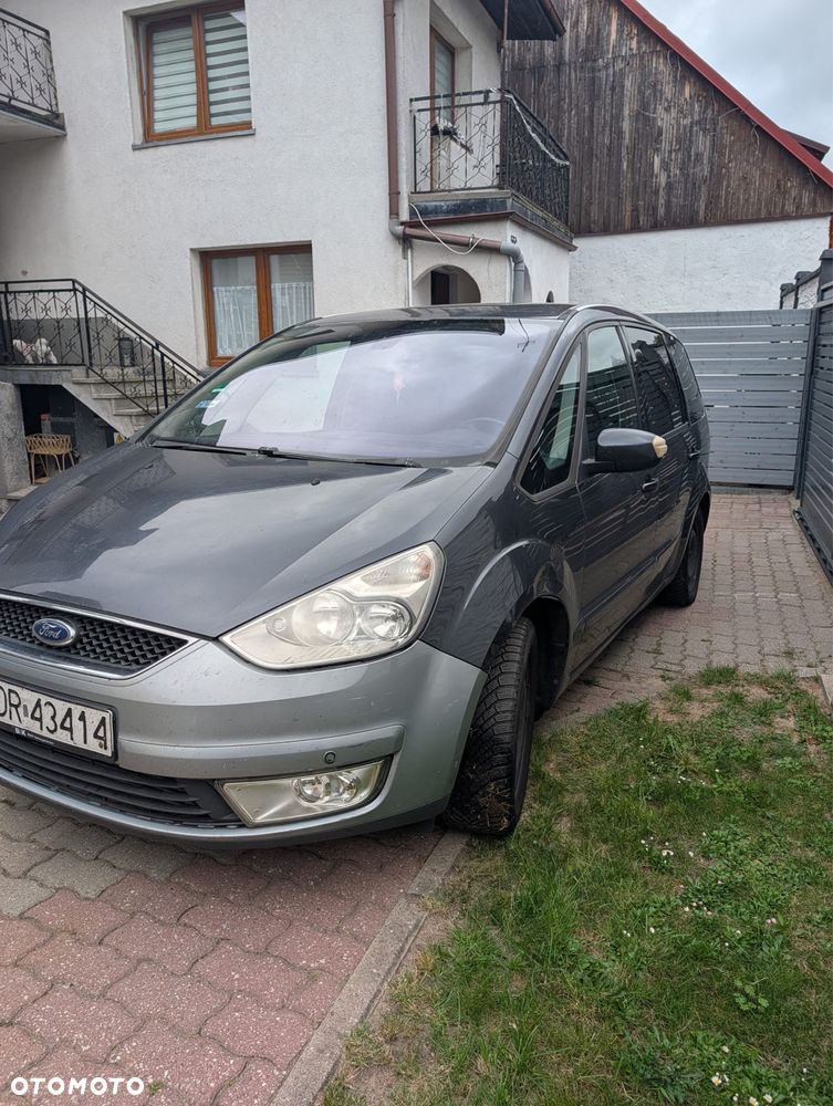 Ford Galaxy - 1