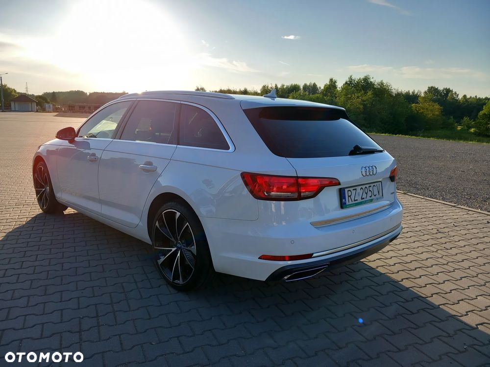 Audi A4 Avant 40 TDI S tronic quattro sport - 12