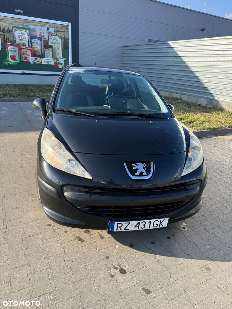 Peugeot 207 - 4