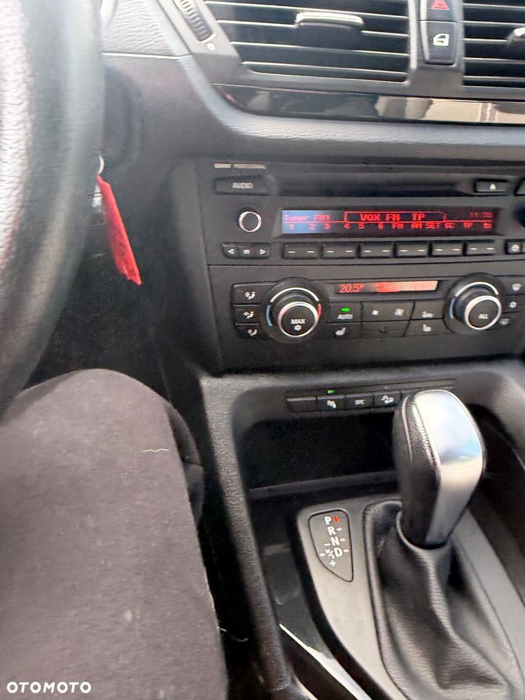 BMW X1 - 10