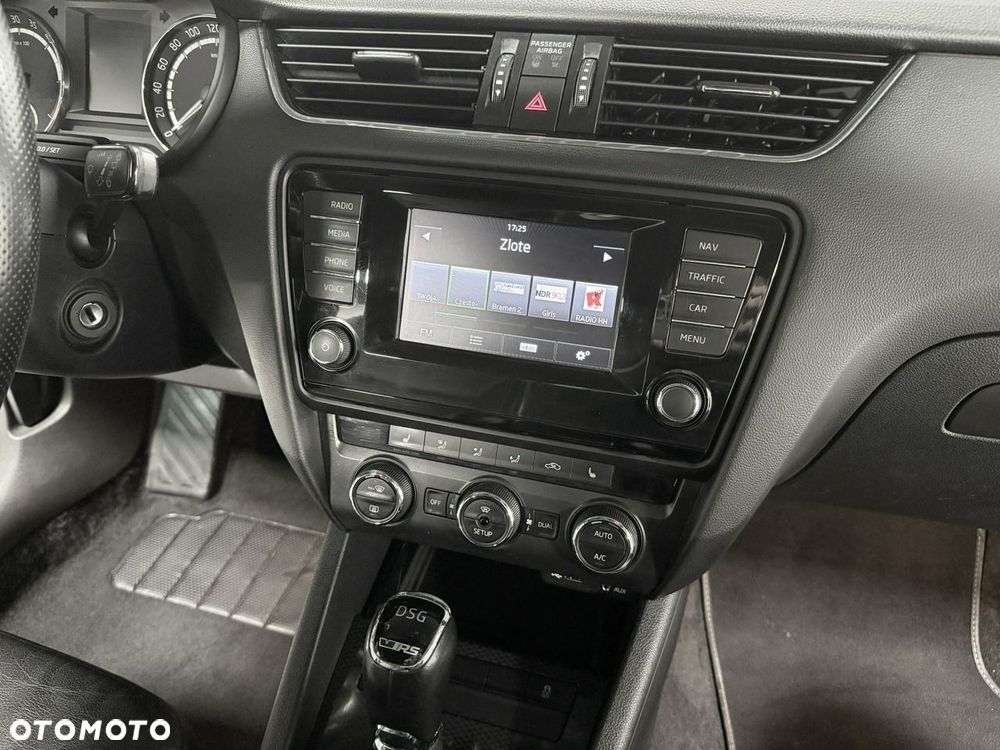 Skoda Octavia 2.0 TDI RS DSG - 19