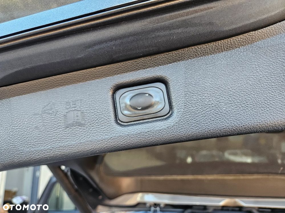 Ford S-Max 2.0 TDCi Titanium PowerShift - 15