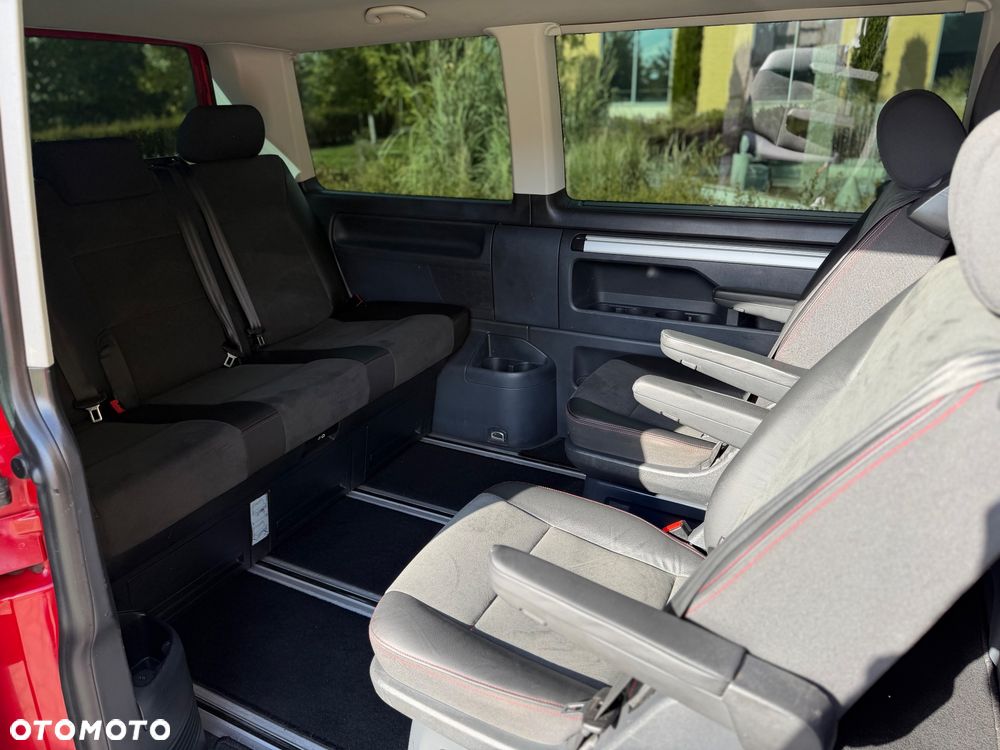 Volkswagen Multivan 2.0 TDI L1 Highline - 22