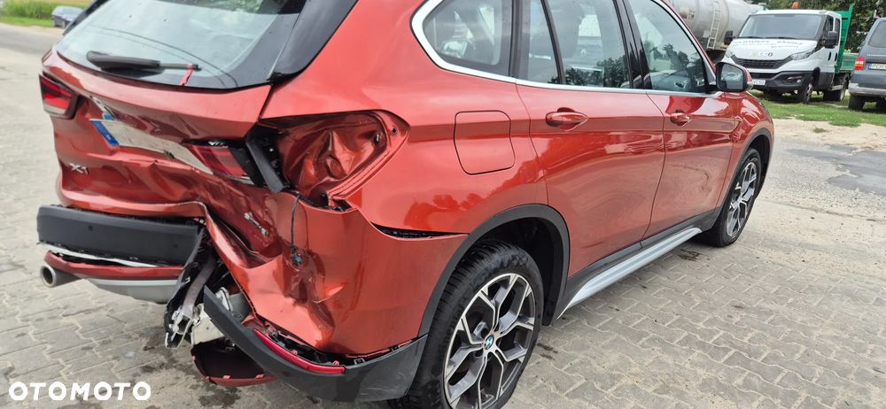 BMW X1 sDrive18i Business Edition - 22