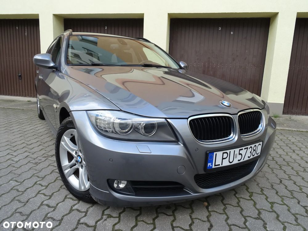 BMW Seria 3 320d xDrive DPF Touring Edition Fleet Lifestyle - 19